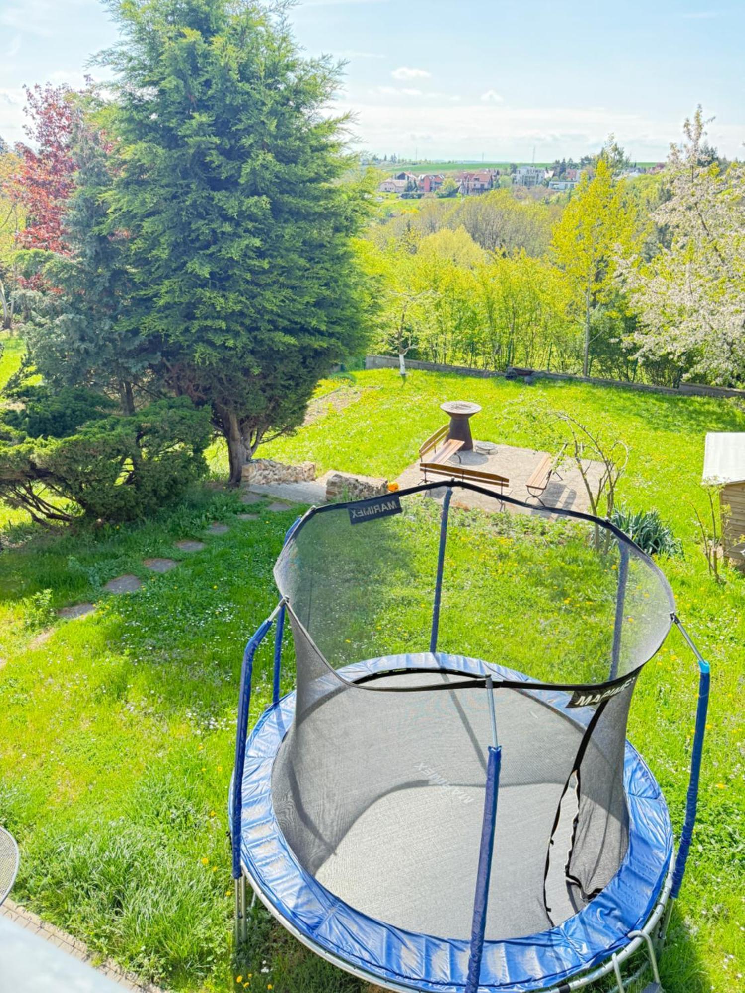 Diamondvilla, 4 Bedroom Apartment, Garden & Spa Praga Exterior foto
